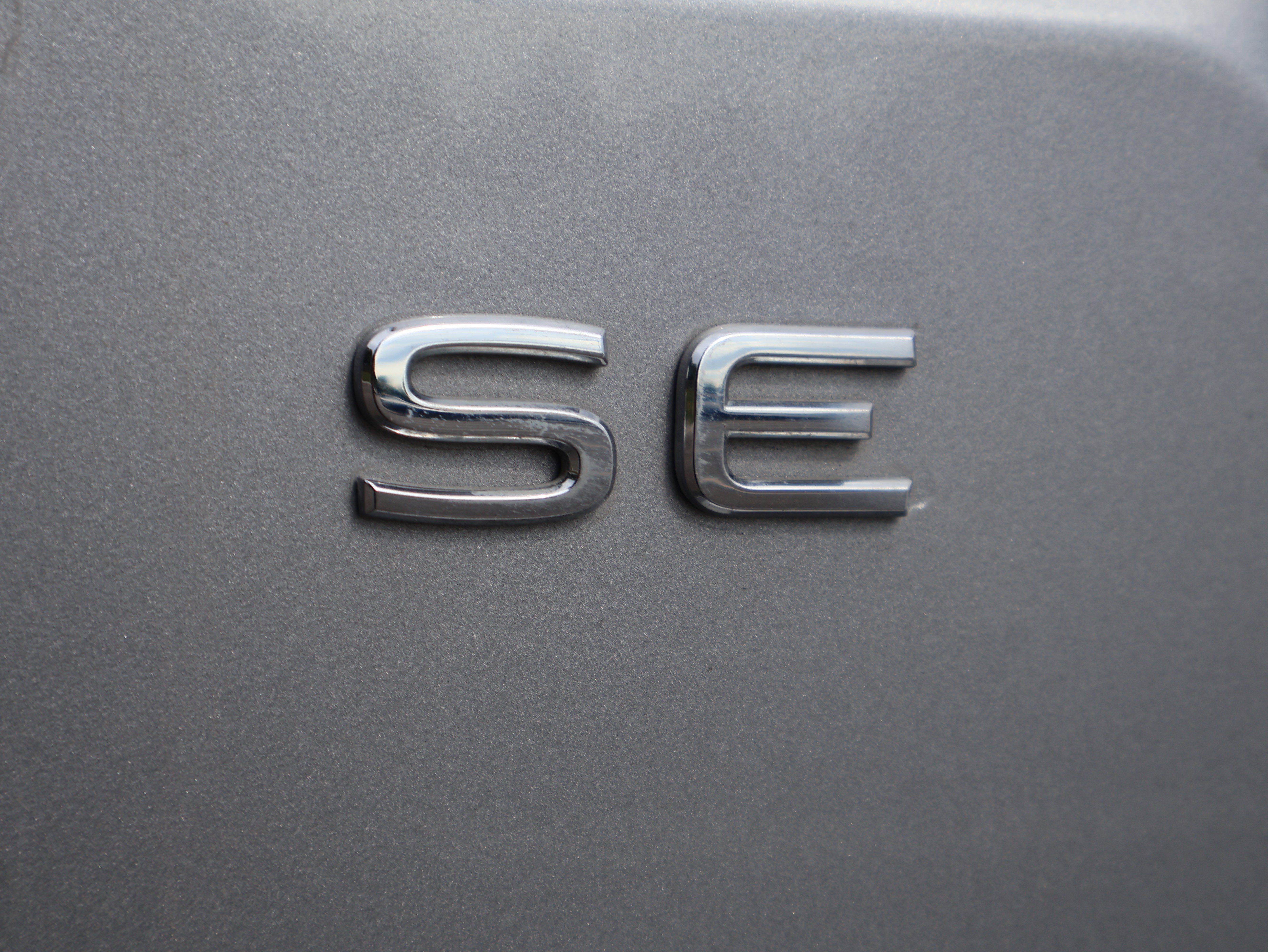 Used 2024 Volkswagen Atlas SE image 27