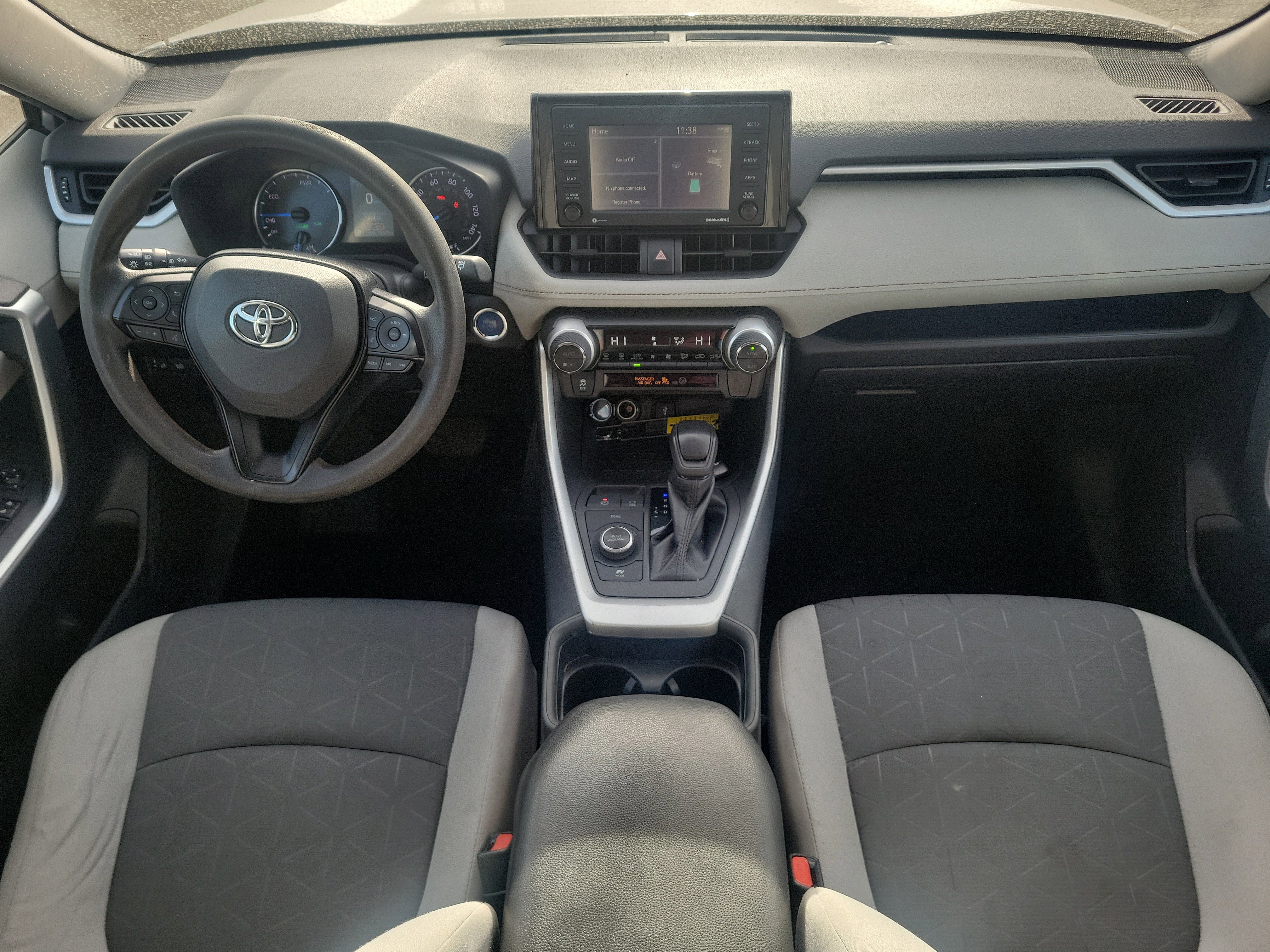 Used 2021 Toyota RAV4 XLE image 11