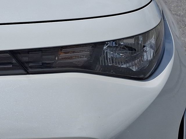 Used 2023 Kia Soul LX w/ LX Technology Package FWD image 12
