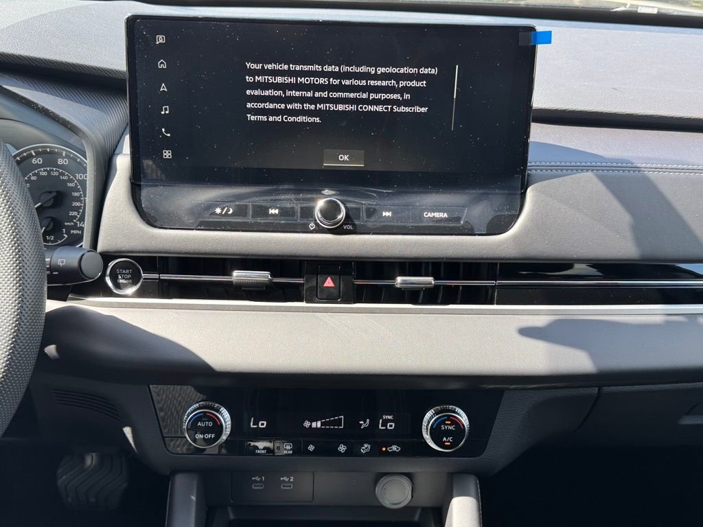 New 2025 Mitsubishi Outlander ES image 22