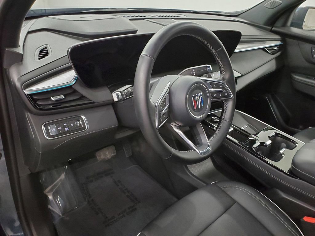 Used 2025 Buick Enclave Preferred image 10