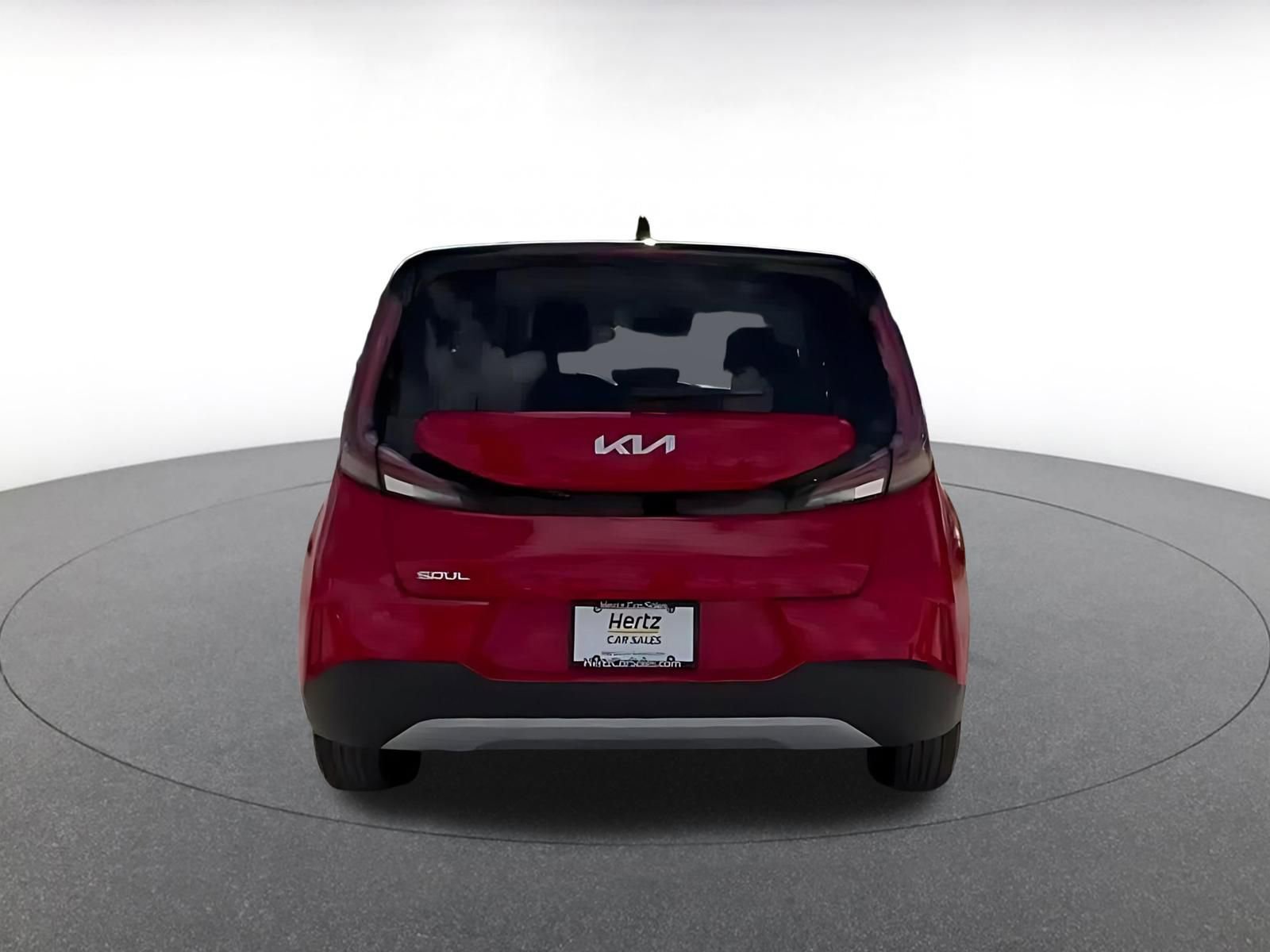 Used 2025 Kia Soul LX w/ LX Technology Package FWD image 11