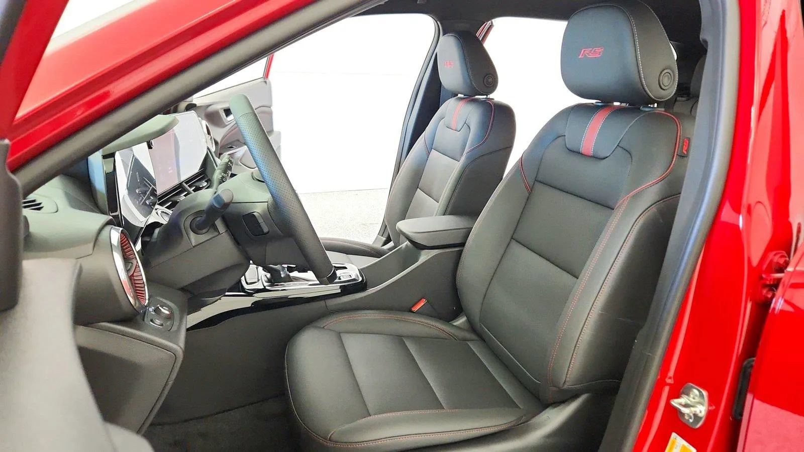New 2026 Chevrolet Trax RS w/ Driver Confidence Package FWD image 38