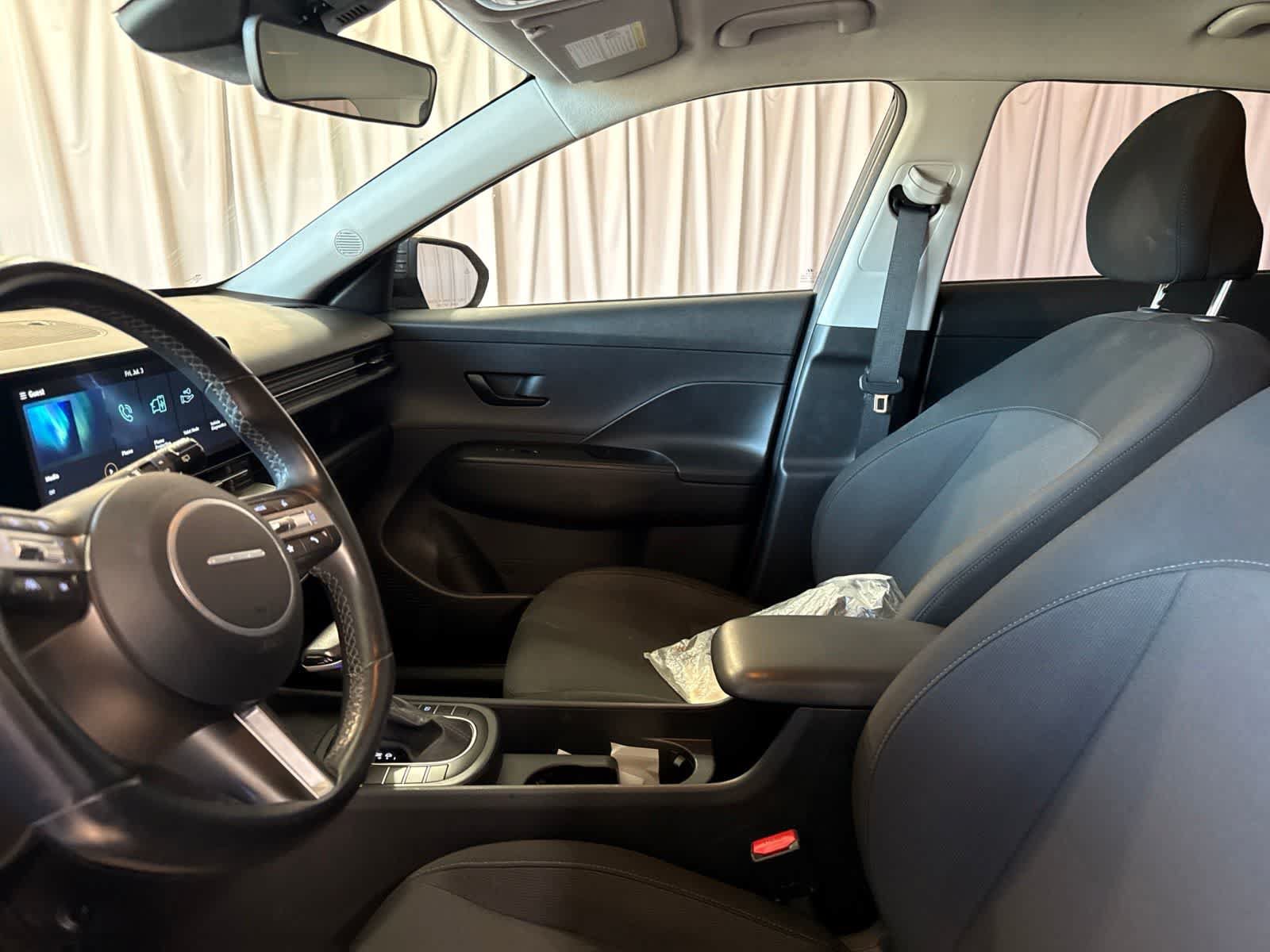 Certified 2024 Hyundai Kona SEL FWD image 19