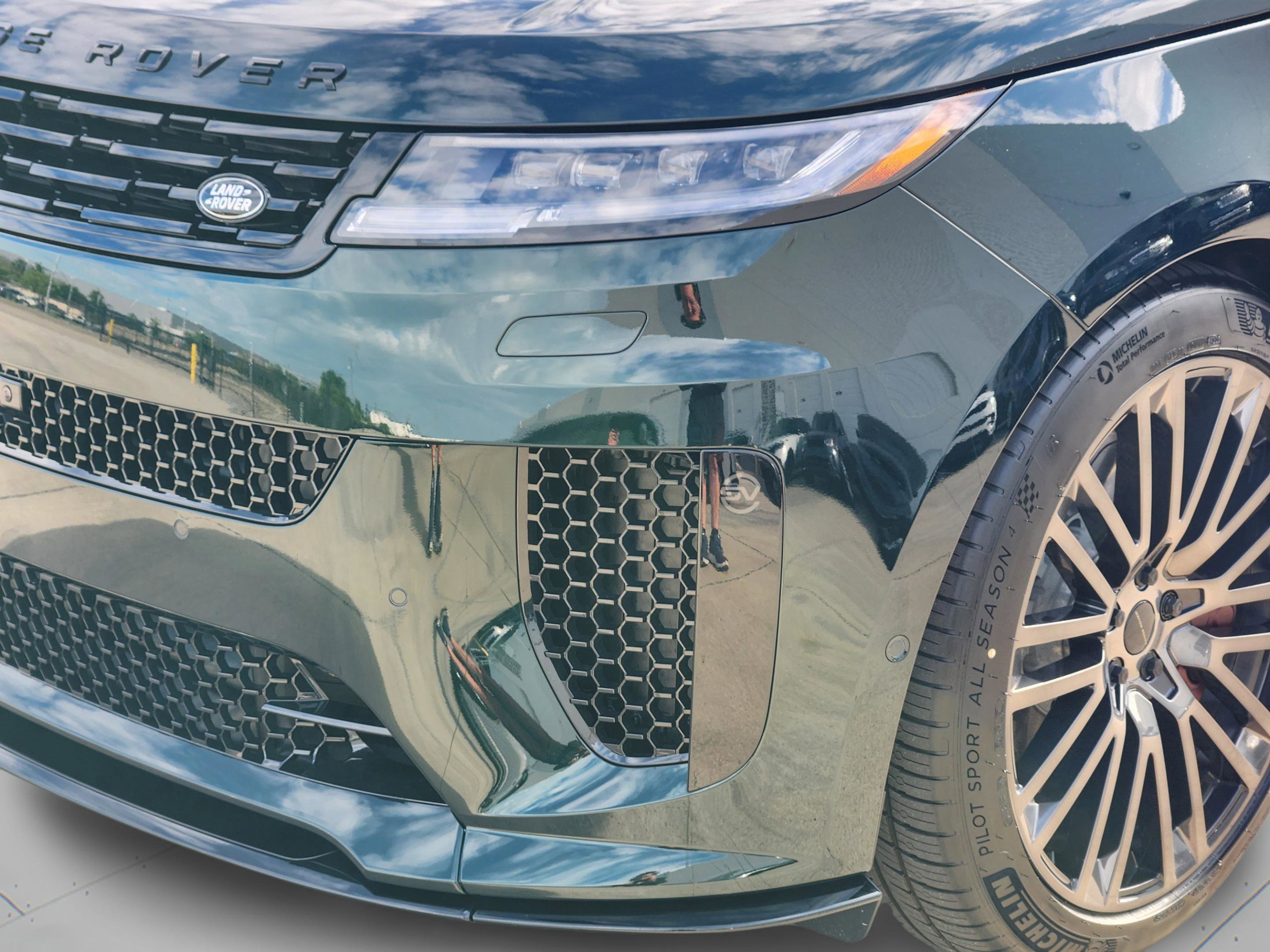 New 2026 Land Rover Range Rover Sport SV AWD/4WD image 29