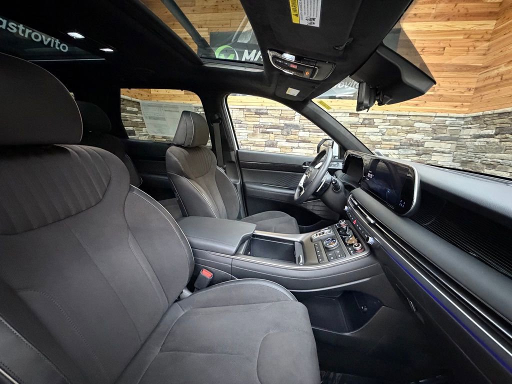 Certified 2025 Hyundai Palisade Calligraphy image 15