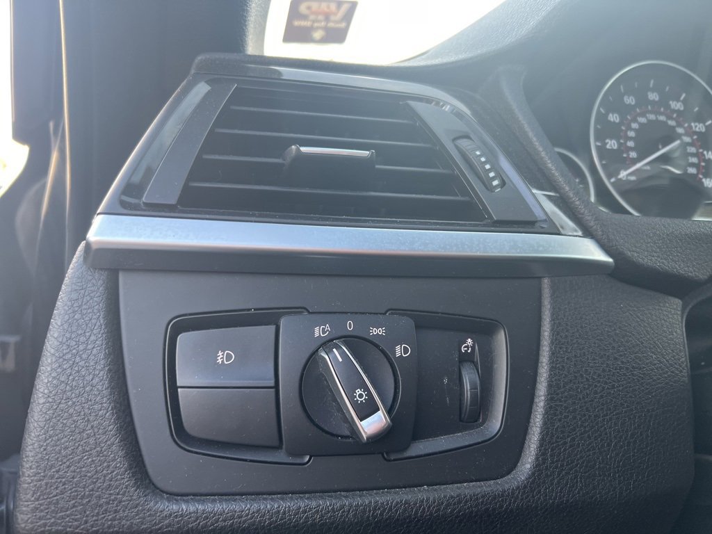 Used 2015 BMW 435i Convertible image 17