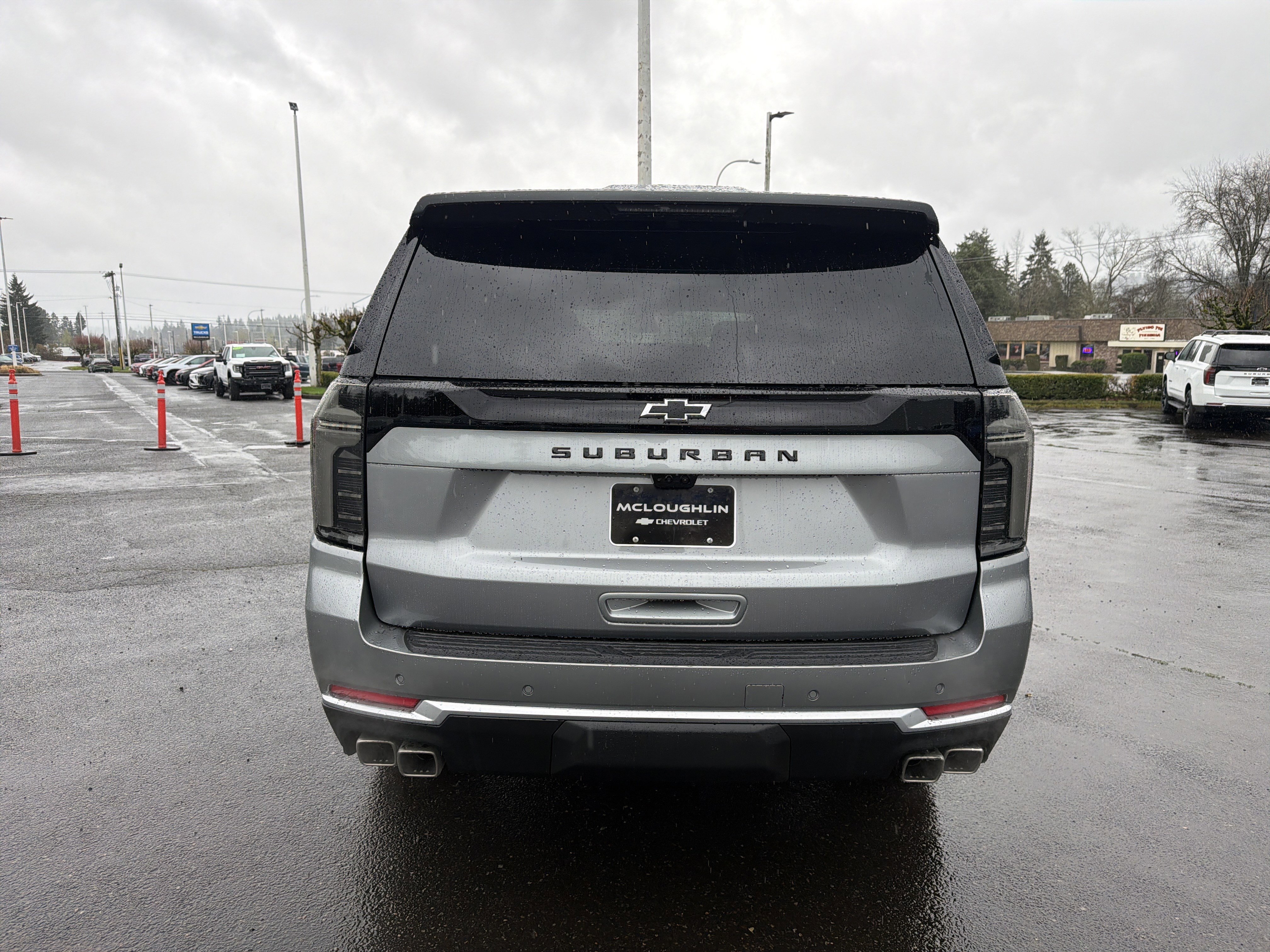 New 2026 Chevrolet Suburban High Country image 4