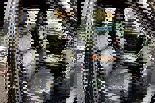 Used 2020 Lincoln Navigator Reserve w/ Luxury Package image 6