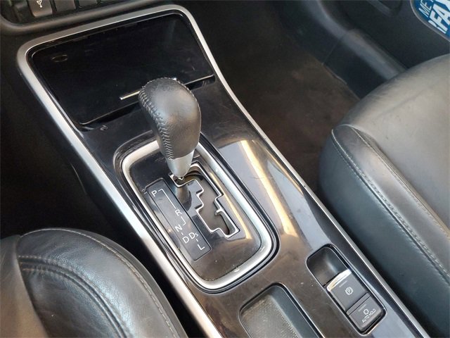 Used 2020 Mitsubishi Outlander SEL image 29