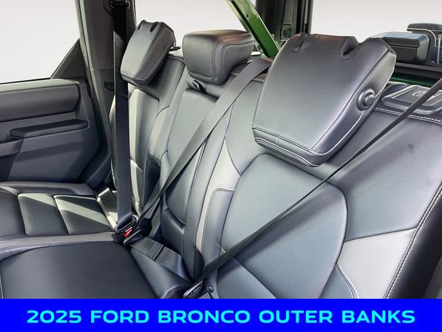 New 2025 Ford Bronco Outer Banks w/ Sasquatch Package image 13