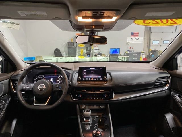 Certified 2023 Nissan Rogue SV w/ SV Premium Package image 21