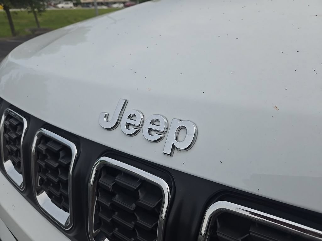 Used 2024 Jeep Compass Sport AWD/4WD image 21