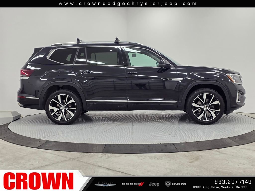 Used 2024 Volkswagen Atlas SEL Premium R-Line image 8