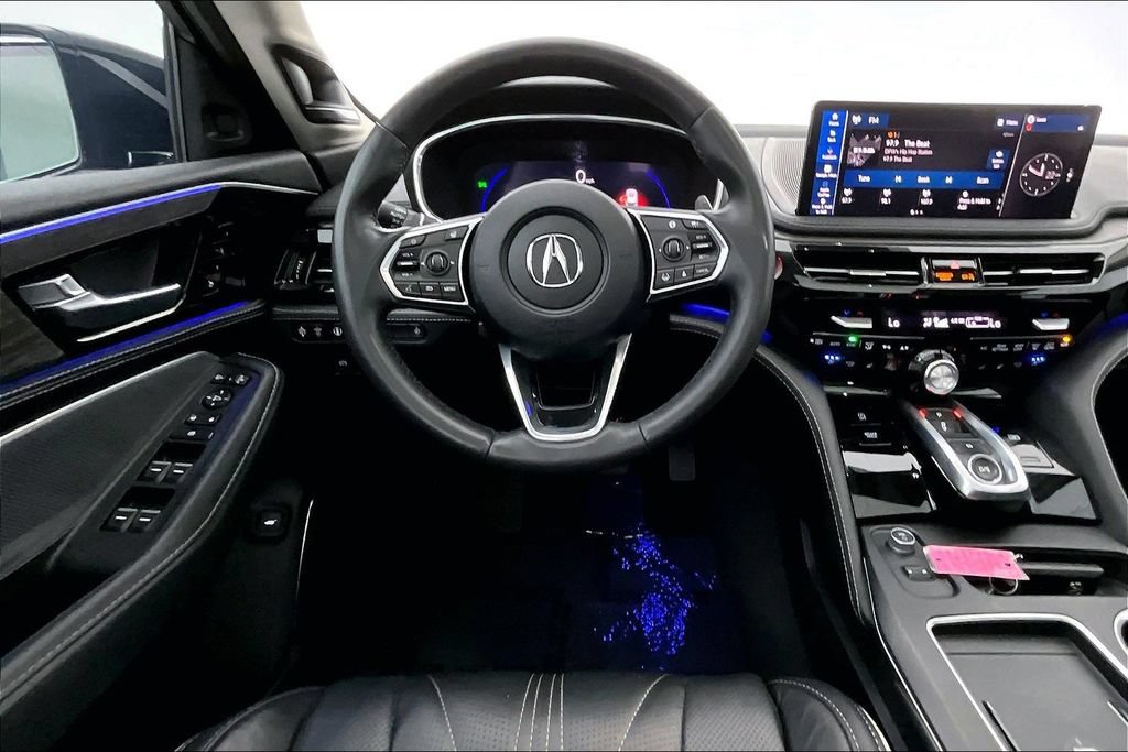 Certified 2025 Acura MDX SH-AWD w/ Advance Package image 6