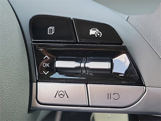 New 2025 Hyundai Elantra SE w/ Cargo Package image 9