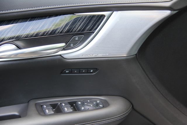Used 2024 Cadillac XT6 Premium Luxury w/ Technology Package AWD/4WD image 20