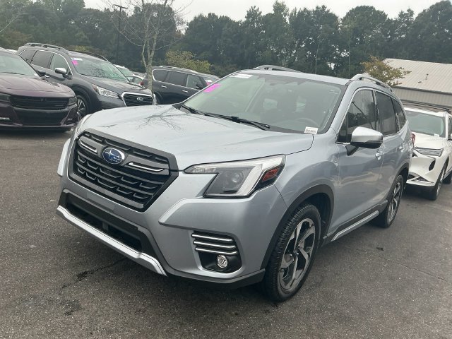 Used 2023 Subaru Forester Touring w/ Popular Package #3 AWD/4WD image 5