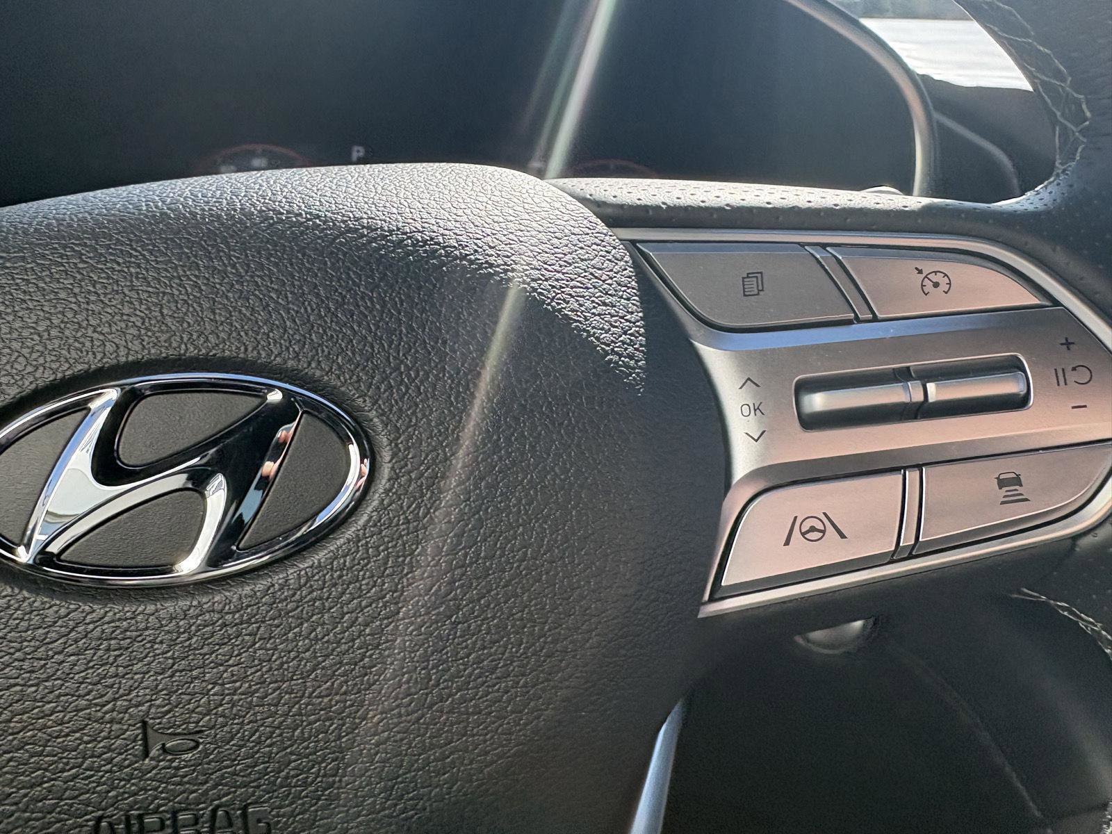 Used 2023 Hyundai Santa Fe Calligraphy image 11