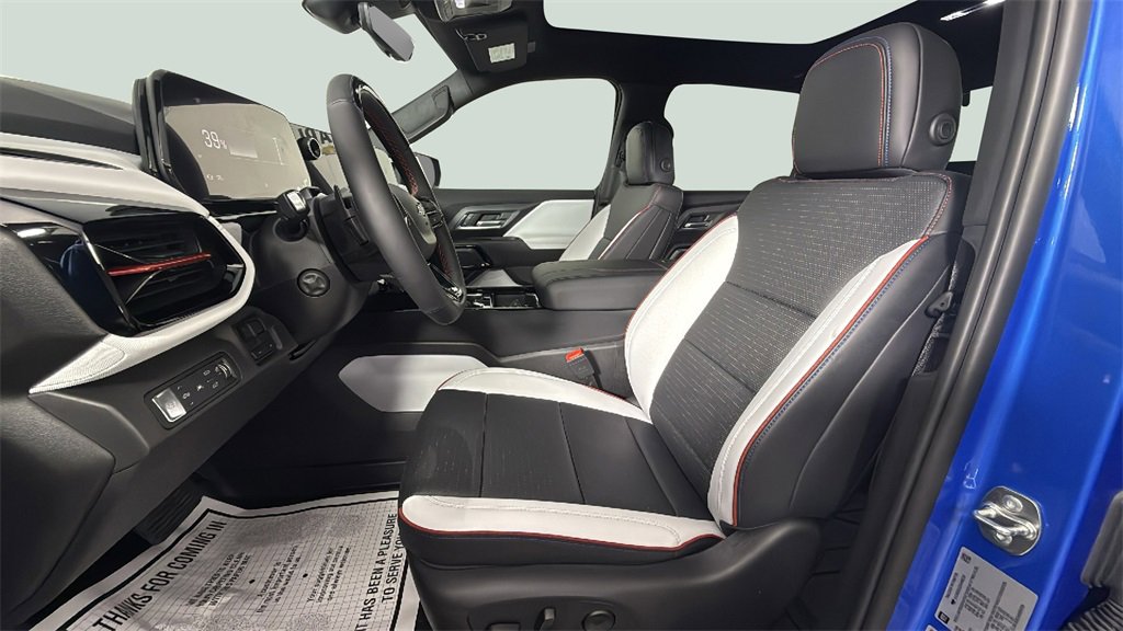 Used 2025 Chevrolet Silverado EV RST image 17