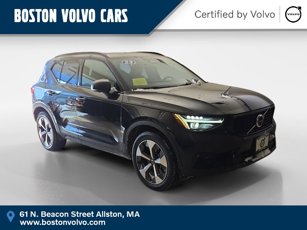 Certified 2023 Volvo XC40 B5 Ultimate w/ Climate Package