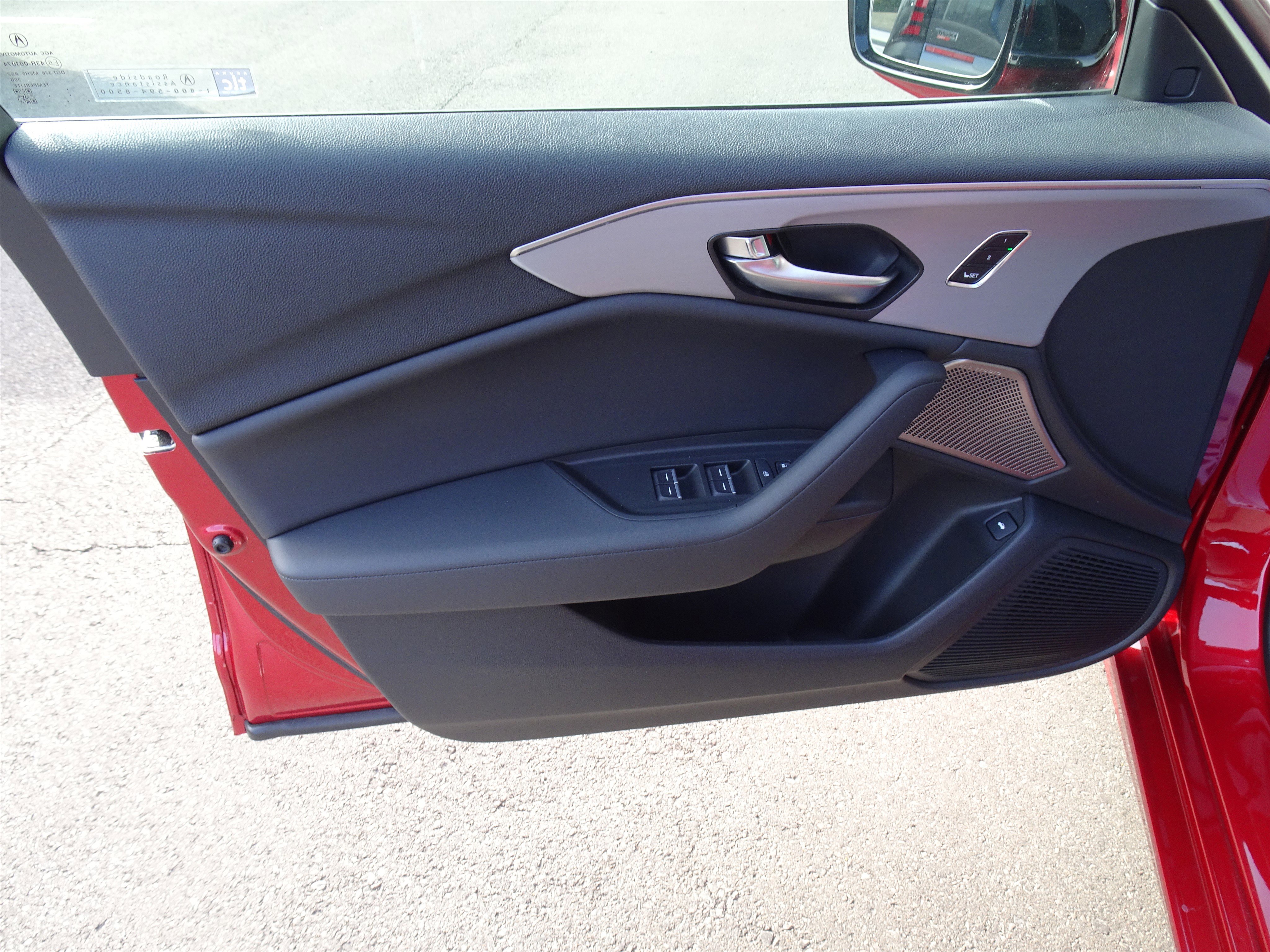 Used 2023 Acura TLX w/ Technology Package image 13