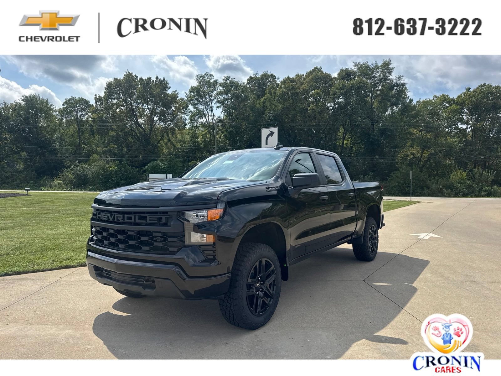 New 2026 Chevrolet Silverado 1500 Custom Trail Boss w/ Dark Appearance Package AWD/4WD image 1