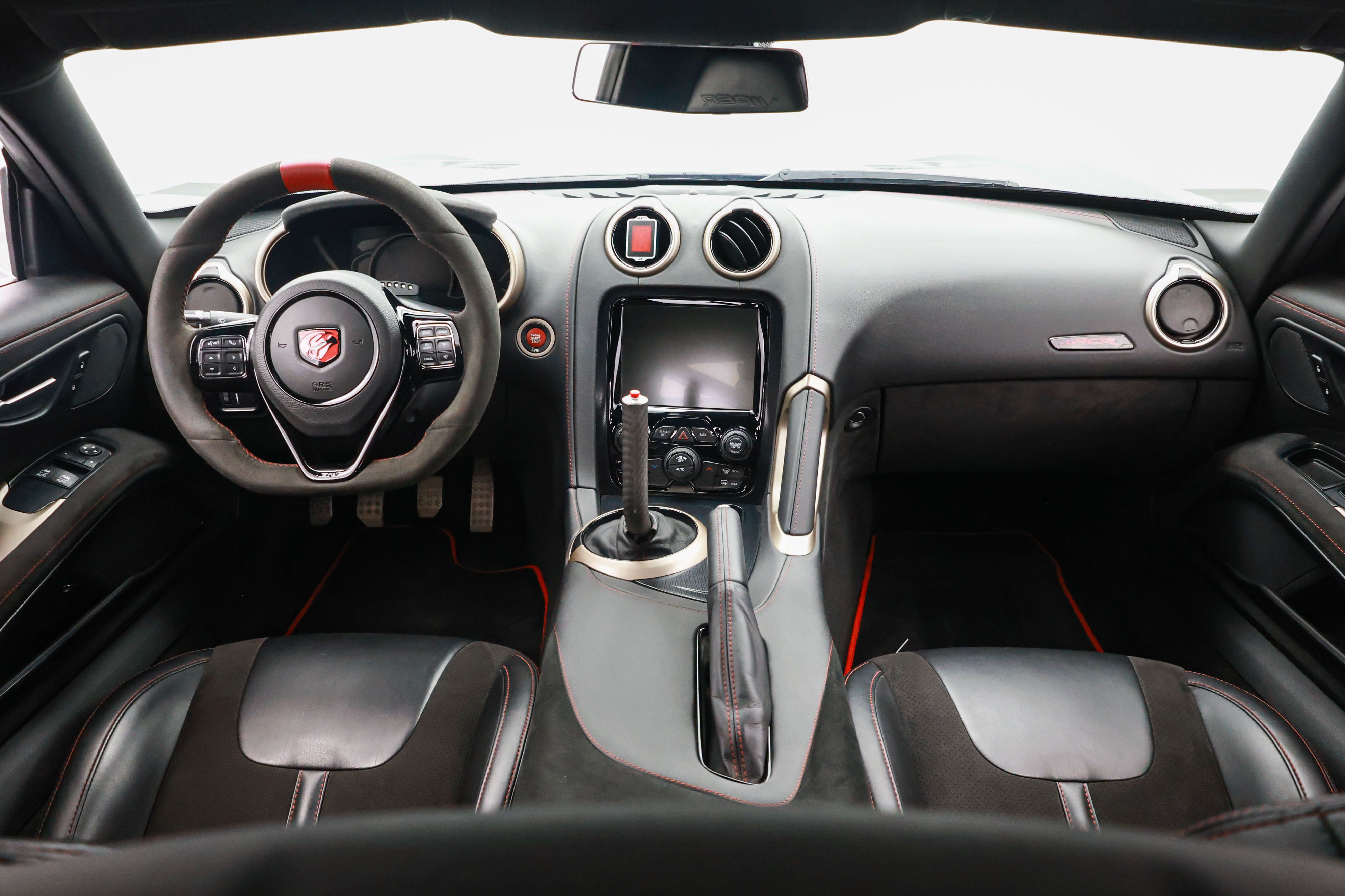 Used 2017 Dodge Viper ACR w/ Extreme Aero Package RWD image 2
