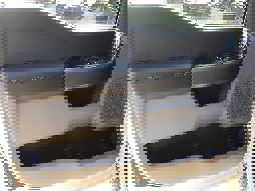 New 2026 Ford F350 XLT image 21