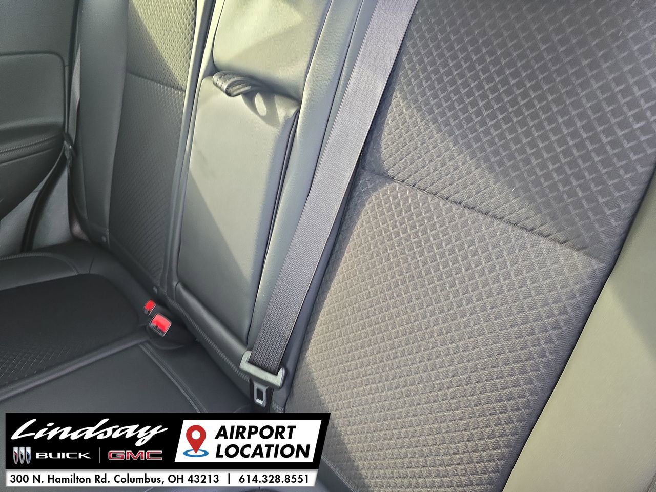 Used 2022 Buick Encore Preferred w/ Safety Package image 23