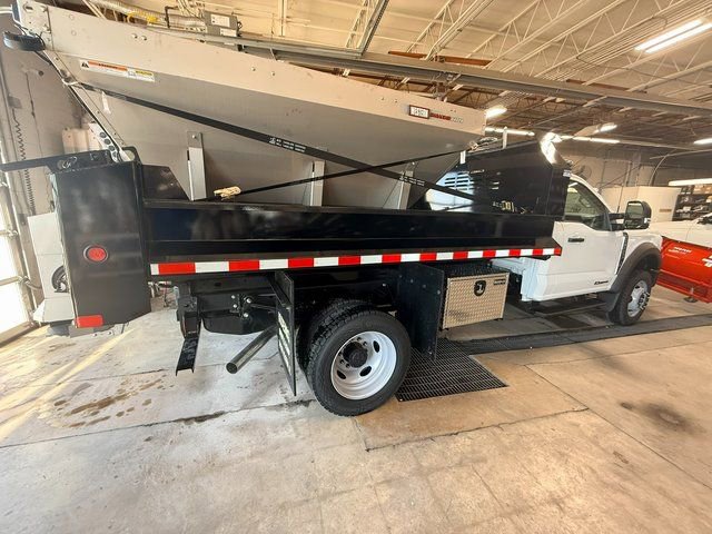 New 2026 Ford F550 4x4 Regular Cab Super Duty image 10