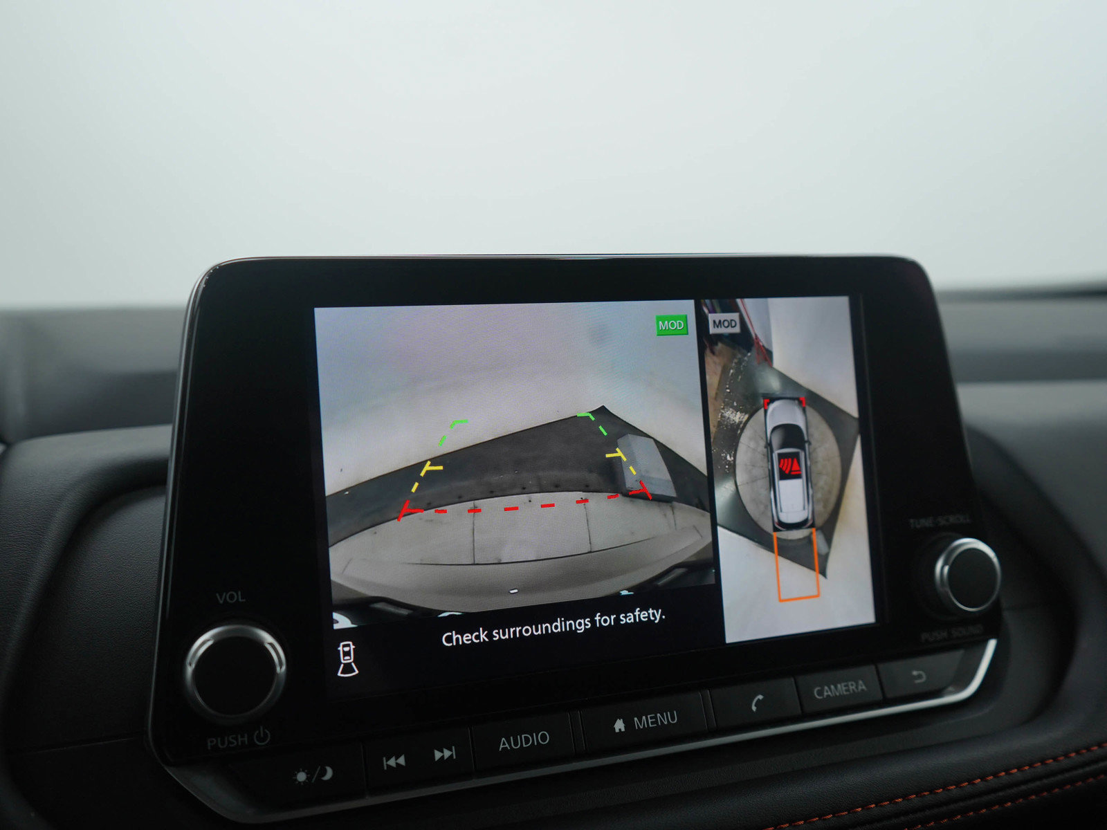 Used 2025 Nissan Rogue SV w/ Rock Creek Premium Package image 31