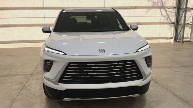 Certified 2025 Buick Enclave Preferred image 3