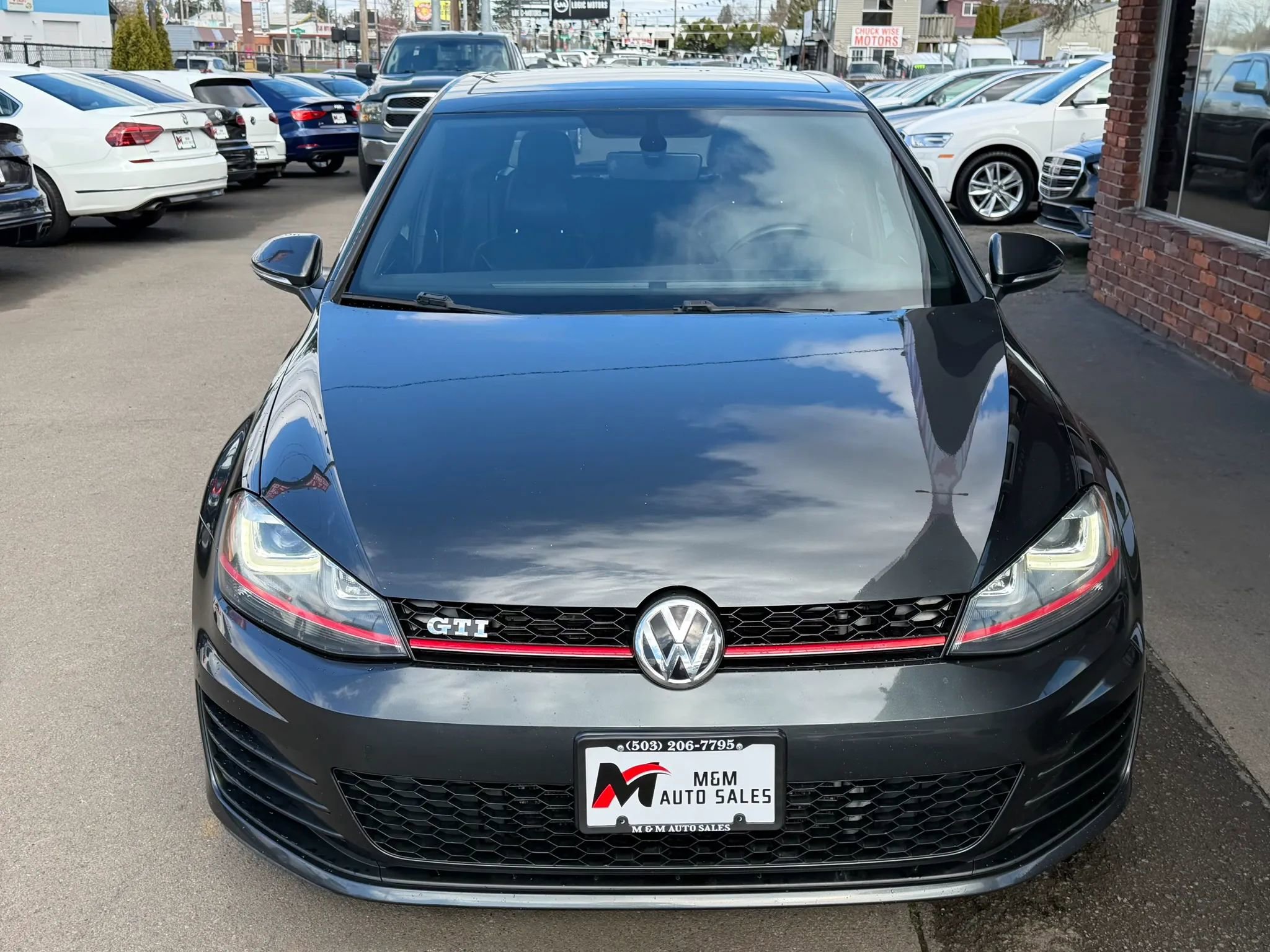 Used 2015 Volkswagen GTI SE w/ Lighting Package (SEL) FWD image 7