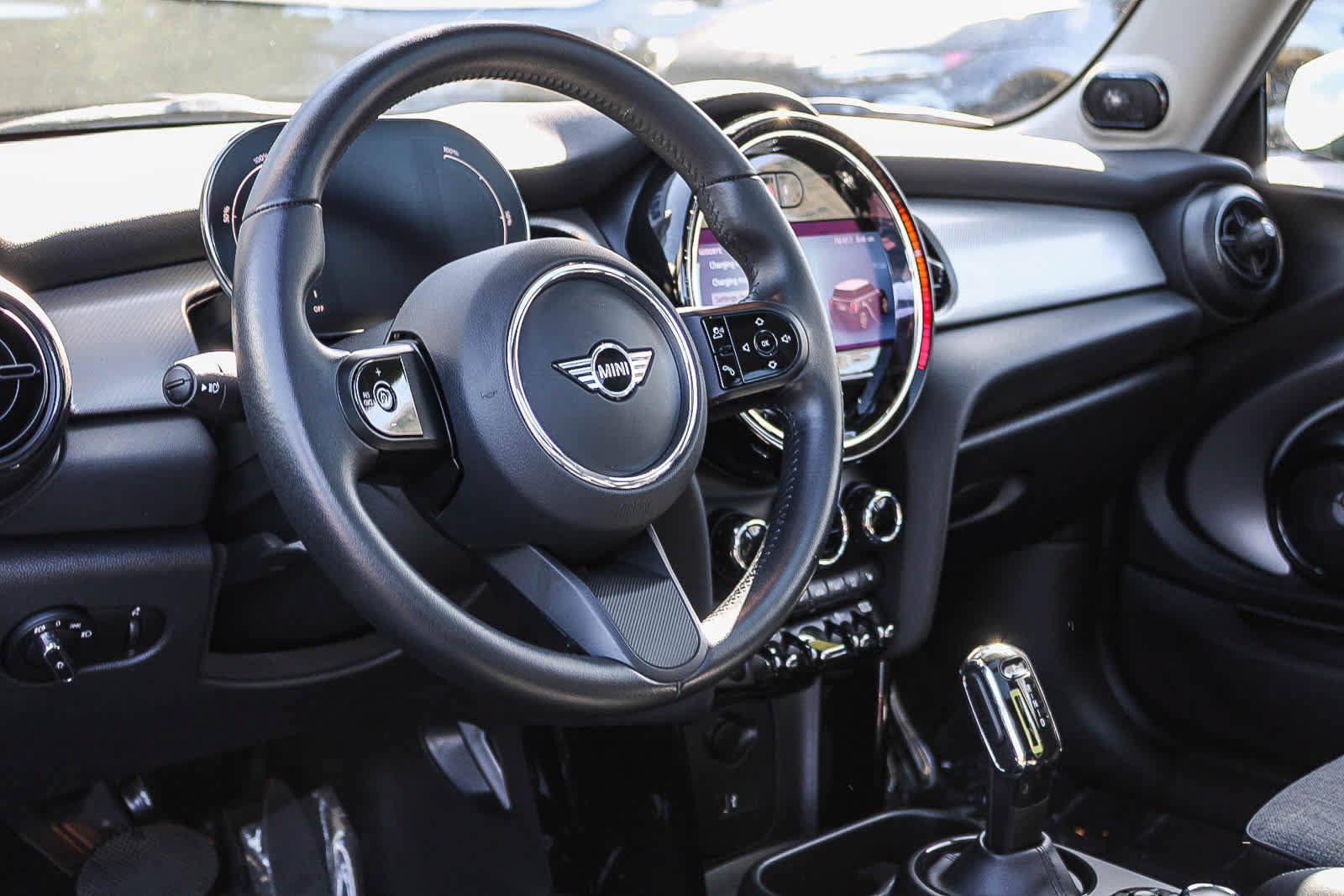 Used 2023 MINI Cooper SE FWD image 12