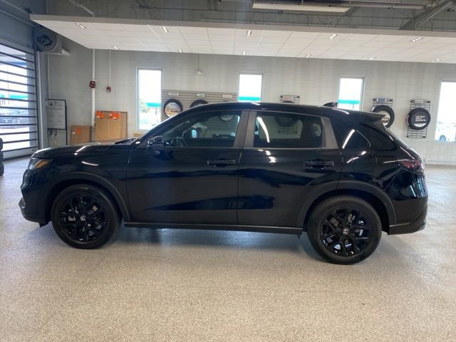 Used 2024 Honda HR-V Sport image 11