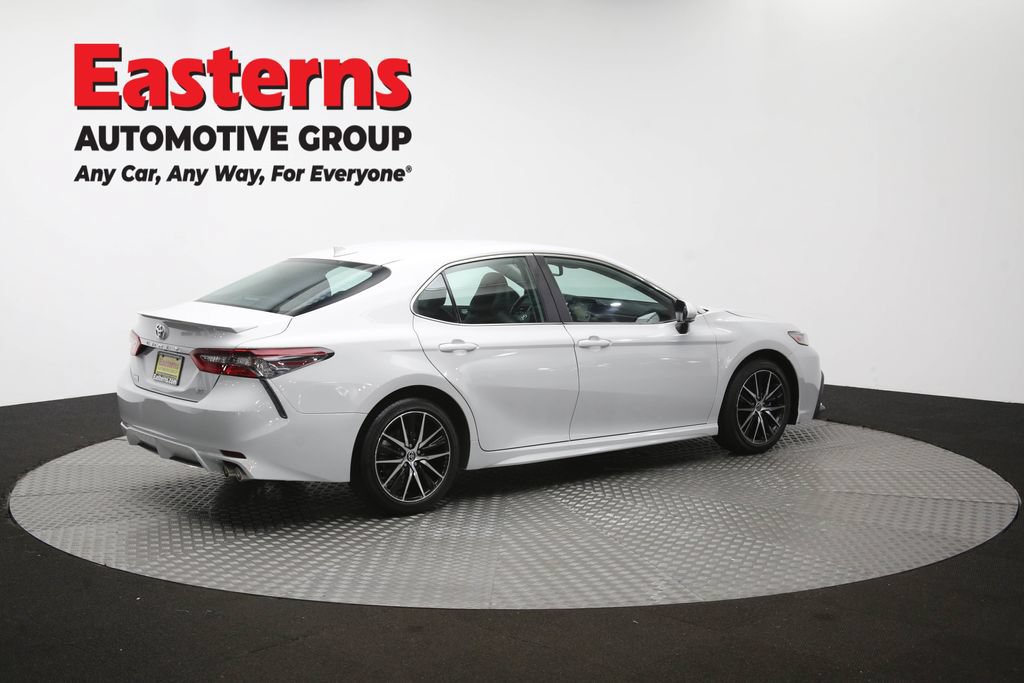 Used 2024 Toyota Camry SE w/ Cold Weather Package FWD image 40