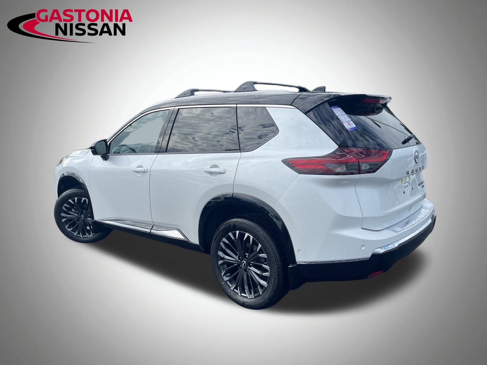 Used 2026 Nissan Rogue Platinum w/ Platinum Premium Package image 7