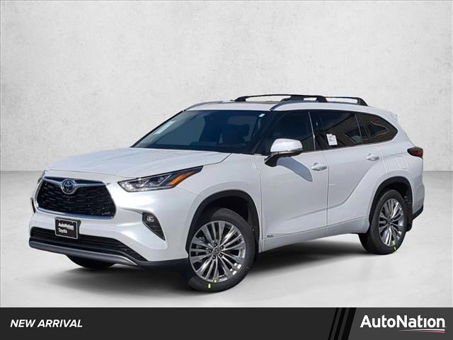 New 2026 Toyota Highlander Platinum
