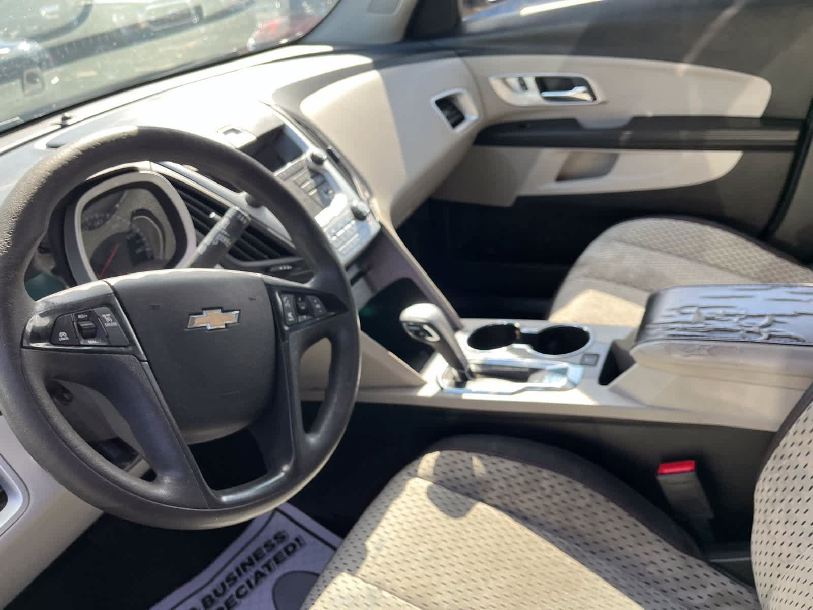 Used 2015 Chevrolet Equinox LS AWD/4WD image 27