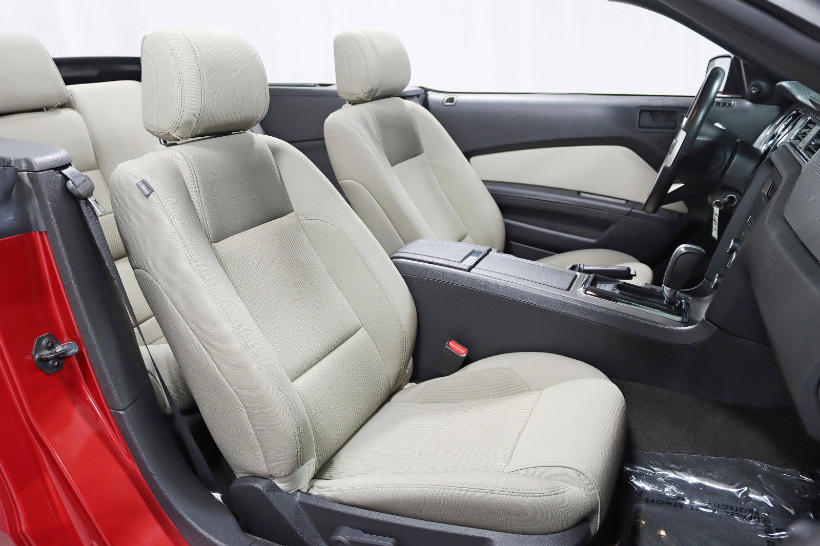 Used 2013 Ford Mustang GT w/ Security Pkg RWD image 21
