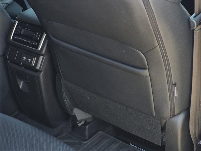 Used 2022 Subaru Ascent Limited w/ Technology Package AWD/4WD image 23