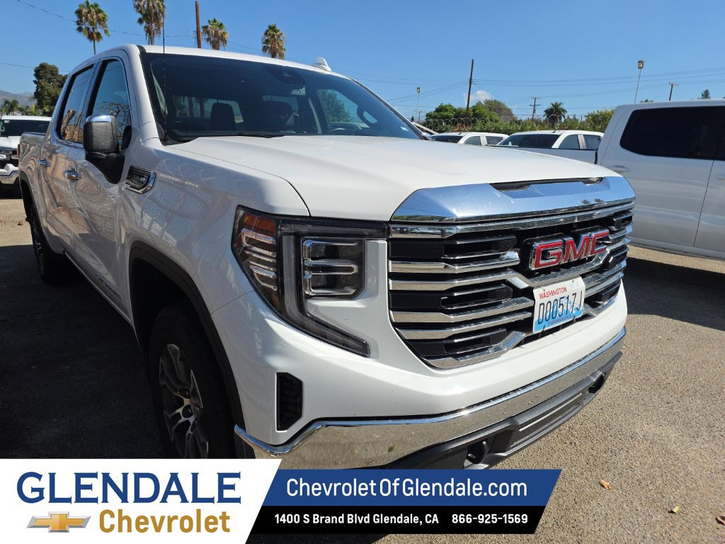Certified 2025 GMC Sierra 1500 SLT AWD/4WD image 8