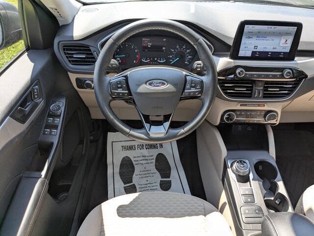 Used 2022 Ford Escape SE w/ Convenience Package AWD/4WD image 28