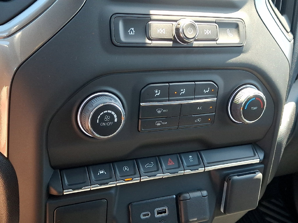 New 2026 Chevrolet Silverado 1500 Custom w/ Turbomax Blackout Package AWD/4WD image 11