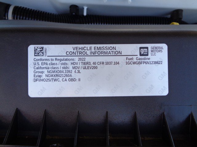 Used 2022 Chevrolet Express 2500 Extended w/ Driver Convenience Package RWD image 13