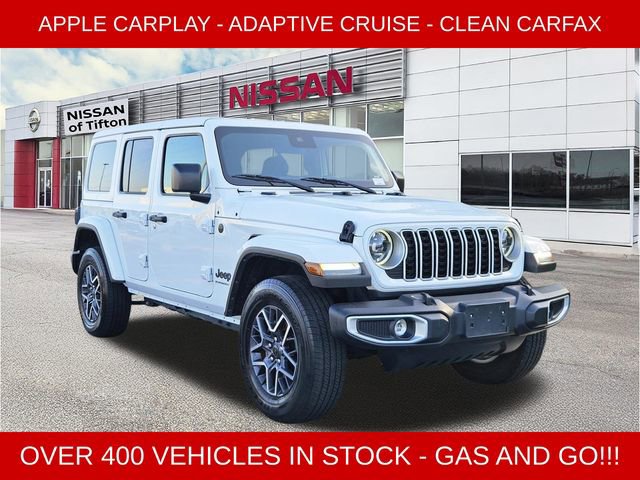 Used 2025 Jeep Wrangler Sahara image 1