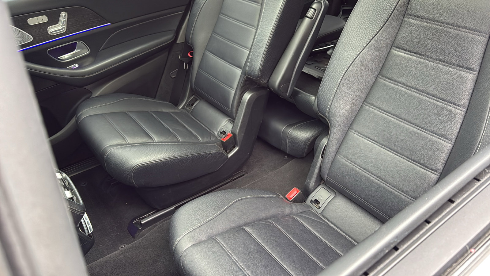 Used 2020 Mercedes-Benz GLS 450 4MATIC image 29