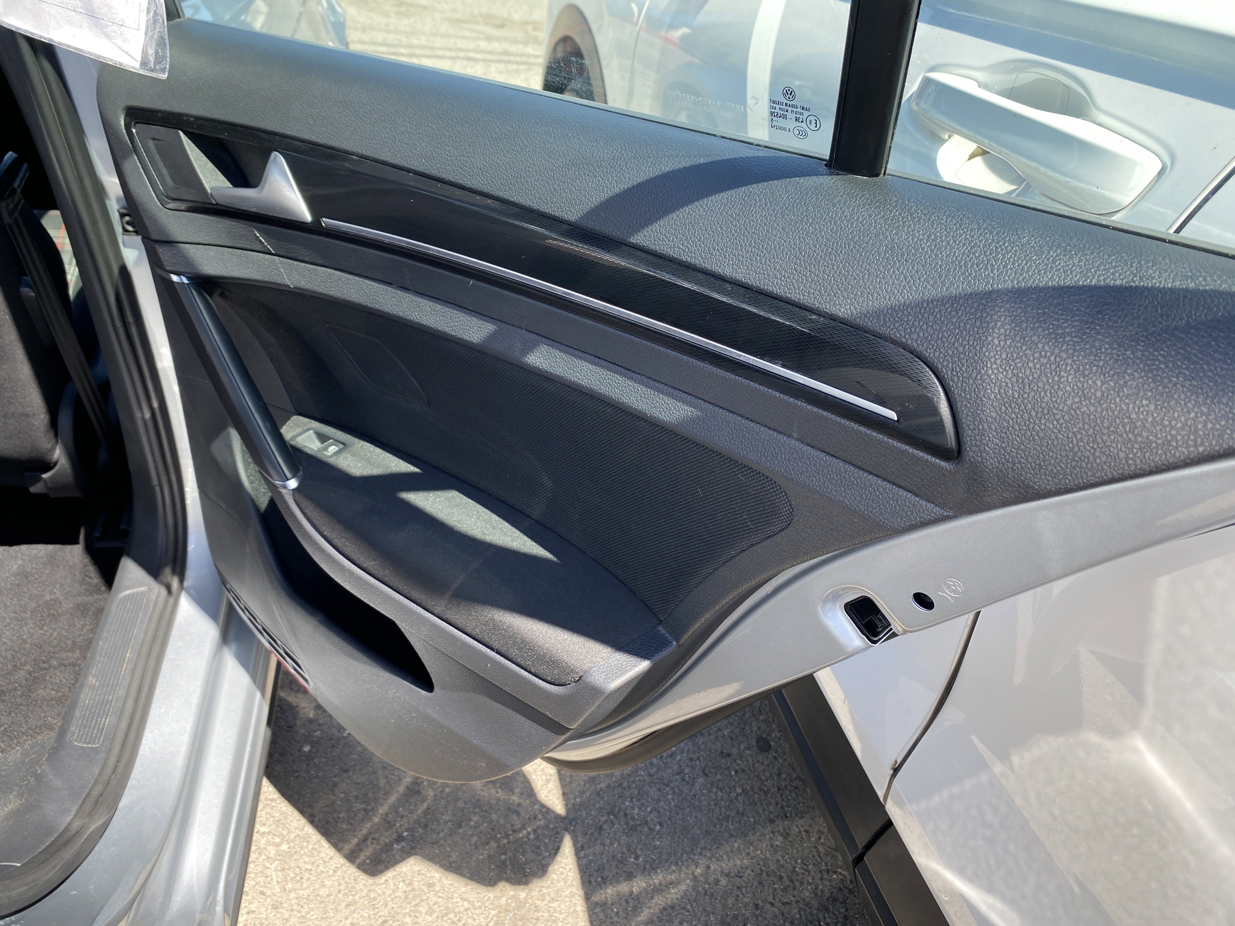 Used 2015 Volkswagen GTI S image 15