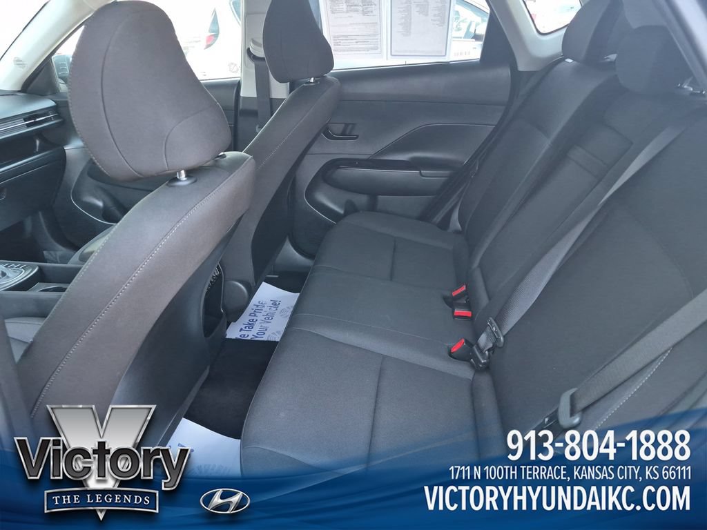 Used 2025 Hyundai Kona SEL FWD image 23